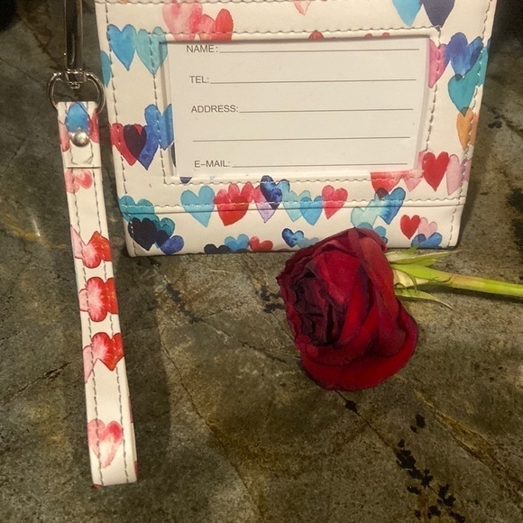 Heart wristlet Pinpac 💕💕💕​ - Picture 4 of 8